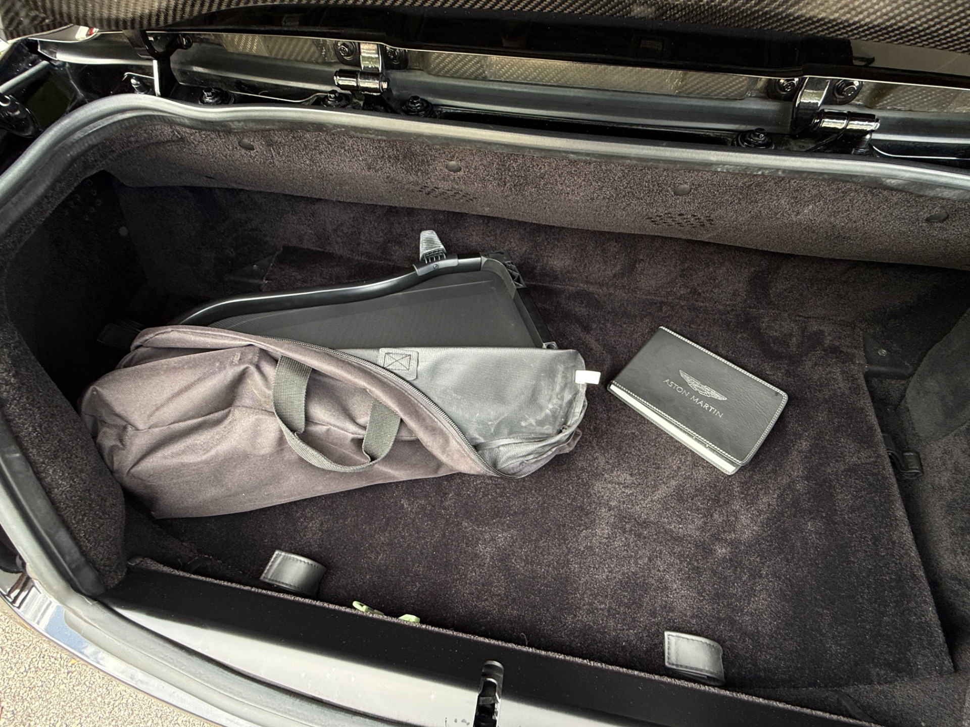 Vehicle Image 63 of 70 for 2018 Aston Martin Vanquish S