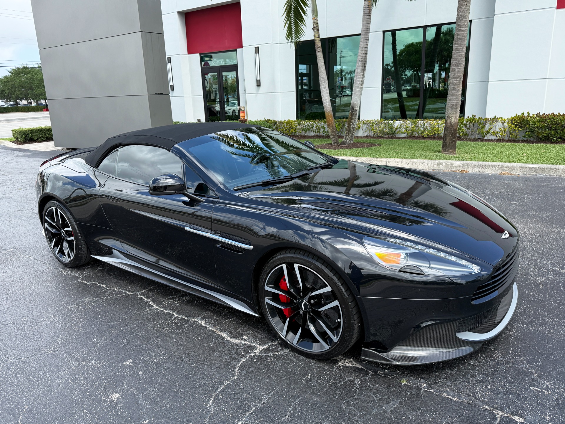 2018 Aston Martin Vanquish S - 7
