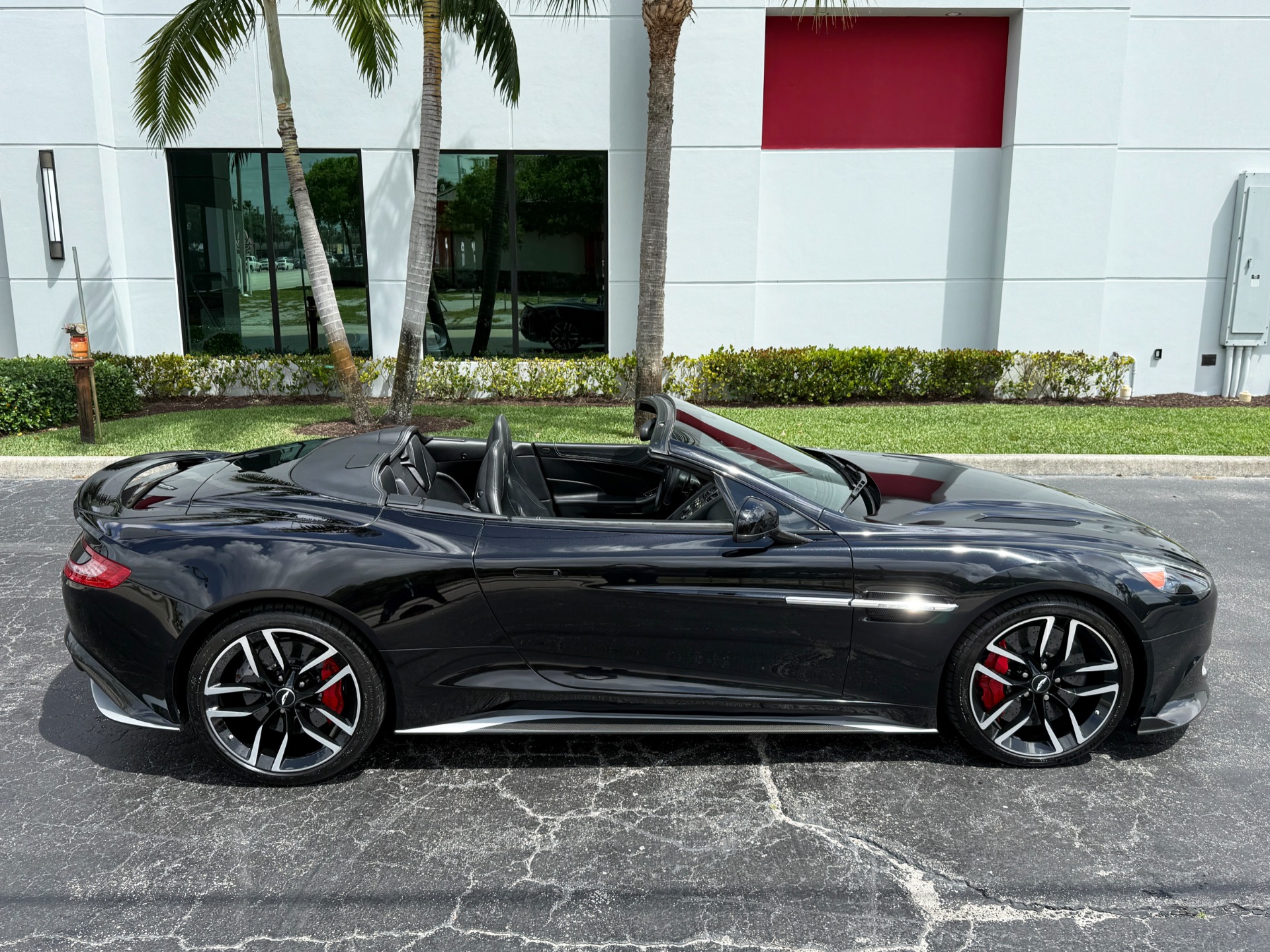2018 Aston Martin Vanquish S - 9