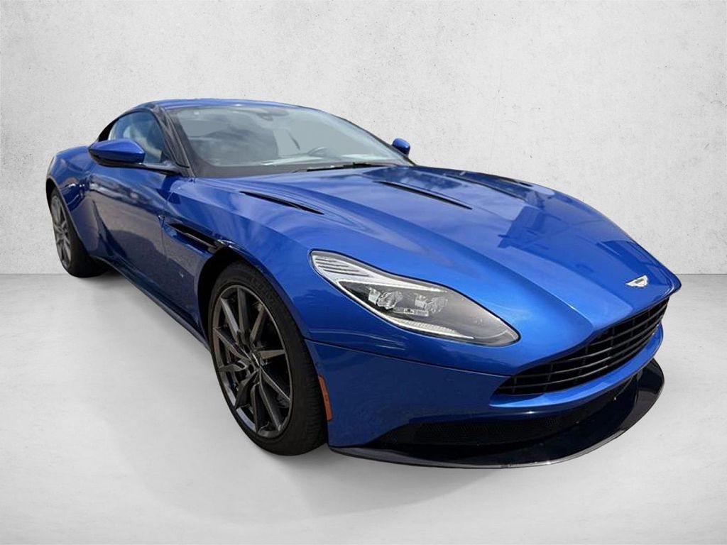 2017 Aston Martin DB11