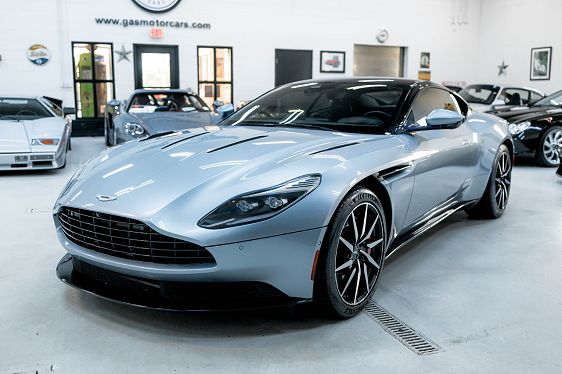 2018 Aston Martin DB11 - 3