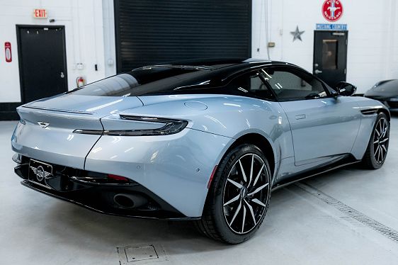 2018 Aston Martin DB11 - 8