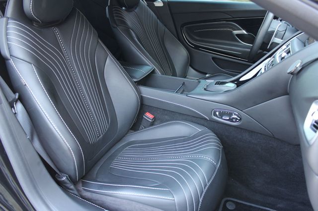 2018 Aston Martin DB11 - 30
