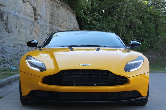 Vehicle Image 4 of 43 for 2018 Aston Martin DB11
