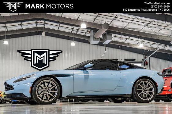 2017 Aston Martin DB11