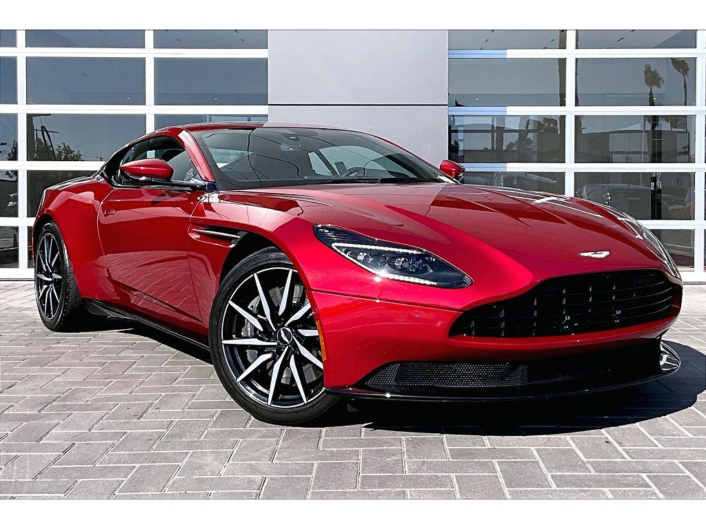 2023 Aston Martin DB11 V8
