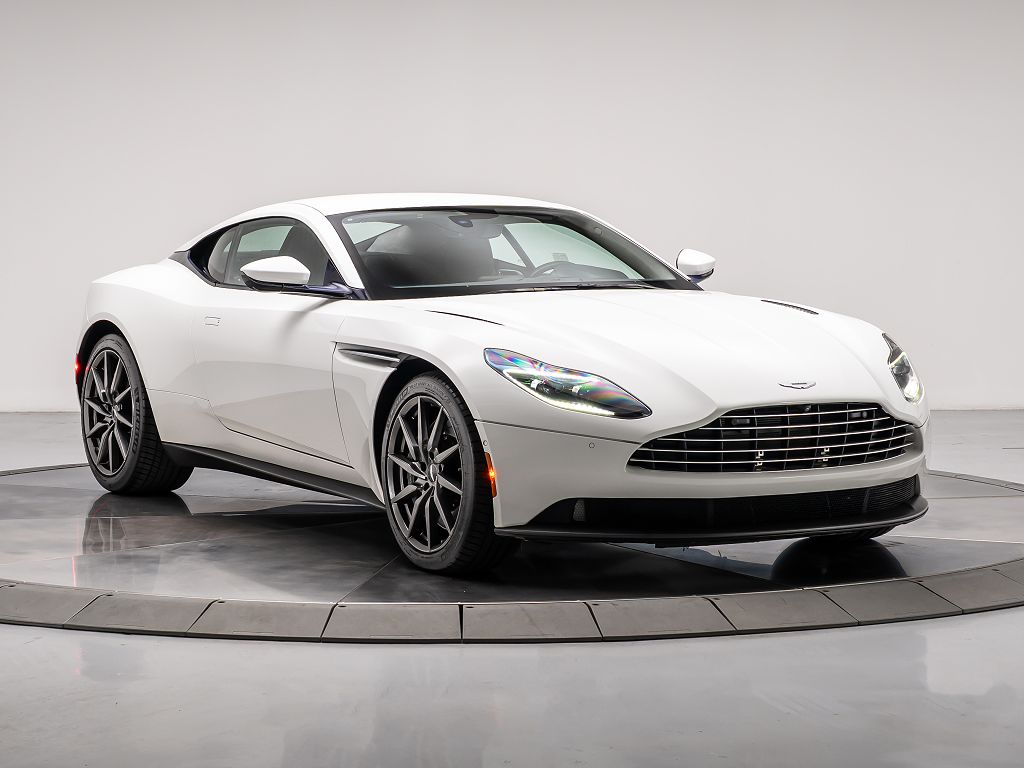 2019 Aston Martin DB11 V8
