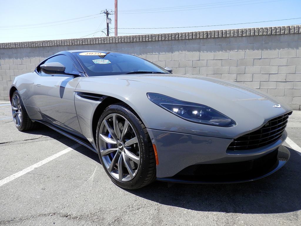 2020 Aston Martin DB11 V8