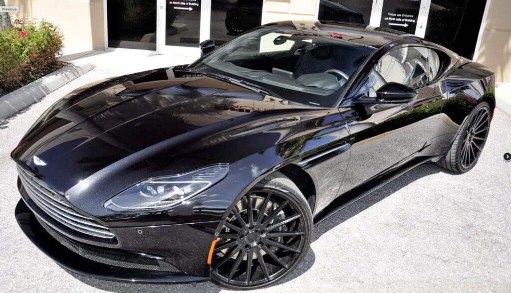 2019 Aston Martin DB11 V8