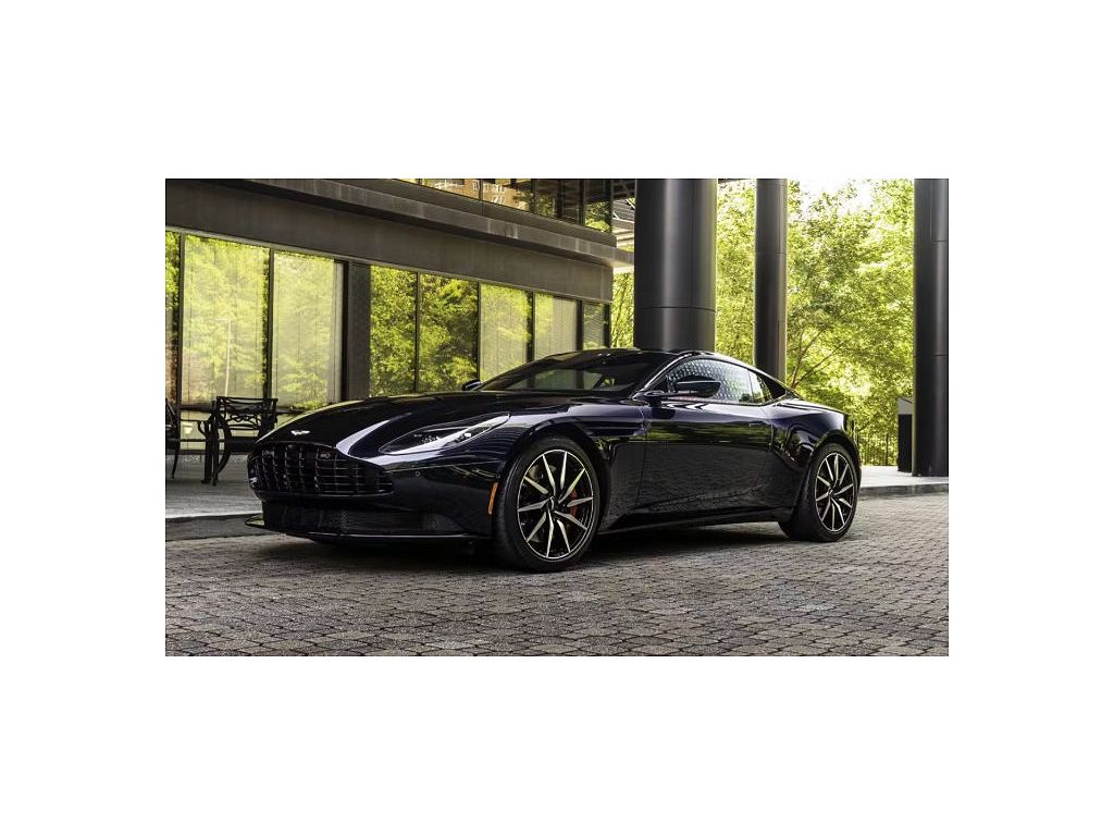 2021 Aston Martin DB11 V8