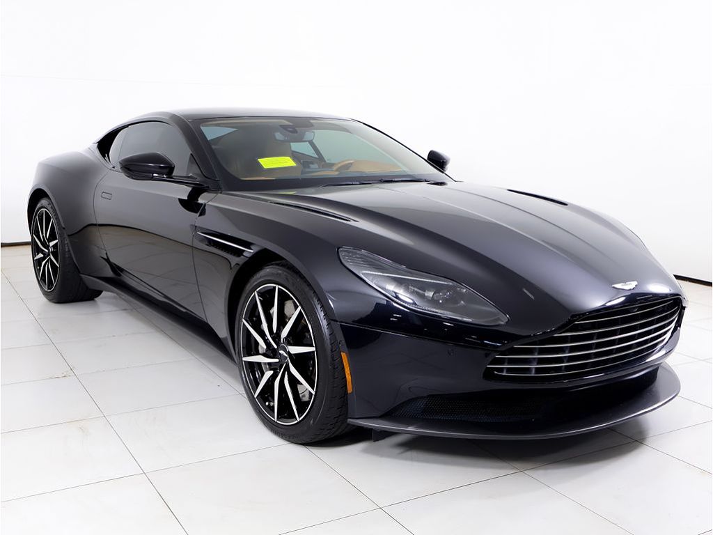 2020 Aston Martin DB11 V8