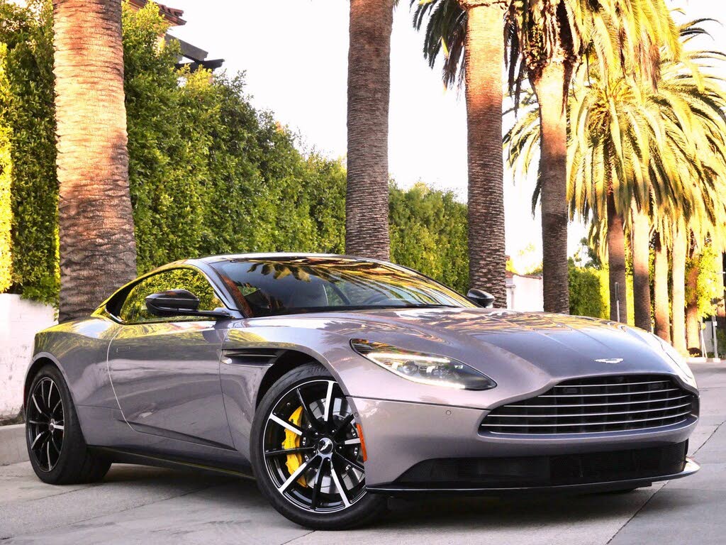 2023 Aston Martin DB11 V8