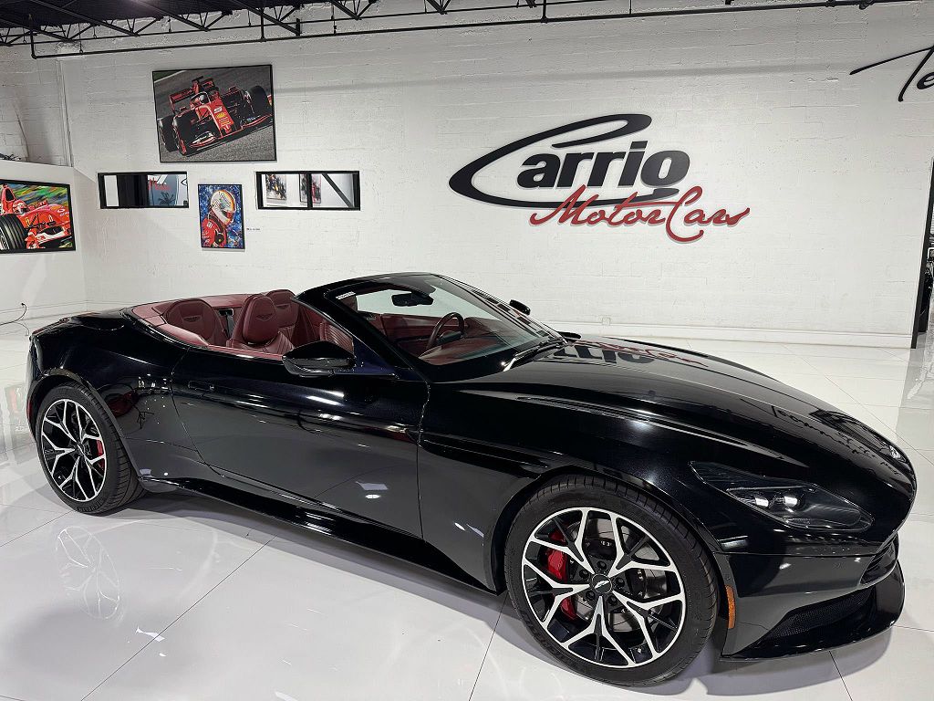 2019 Aston Martin DB11 - 1