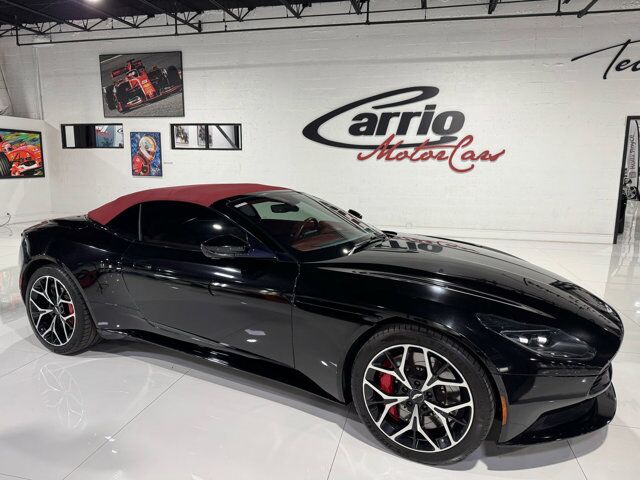 2019 Aston Martin DB11 - 10