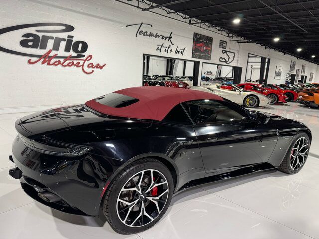 2019 Aston Martin DB11 - 15
