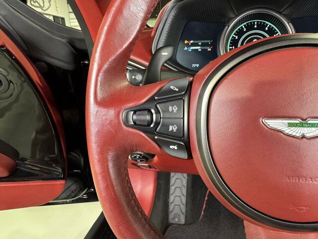 2019 Aston Martin DB11 - 25