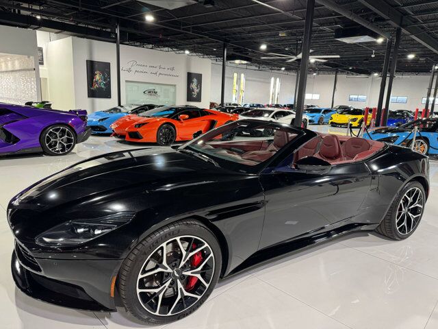 2019 Aston Martin DB11 - 4