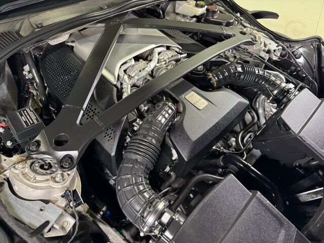 Vehicle Image 42 of 106 for 2019 Aston Martin DB11