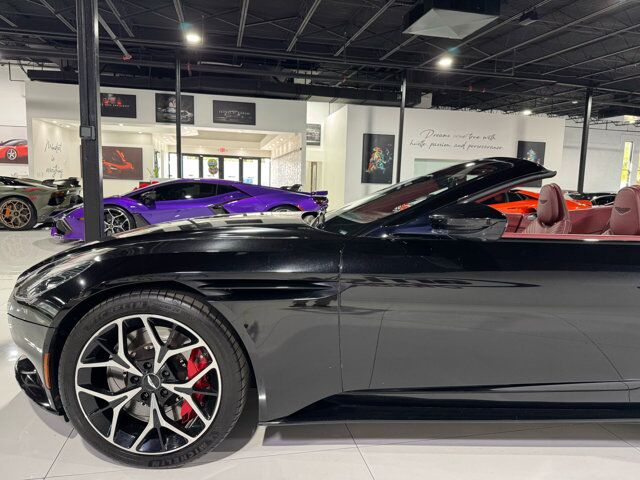 2019 Aston Martin DB11 - 44