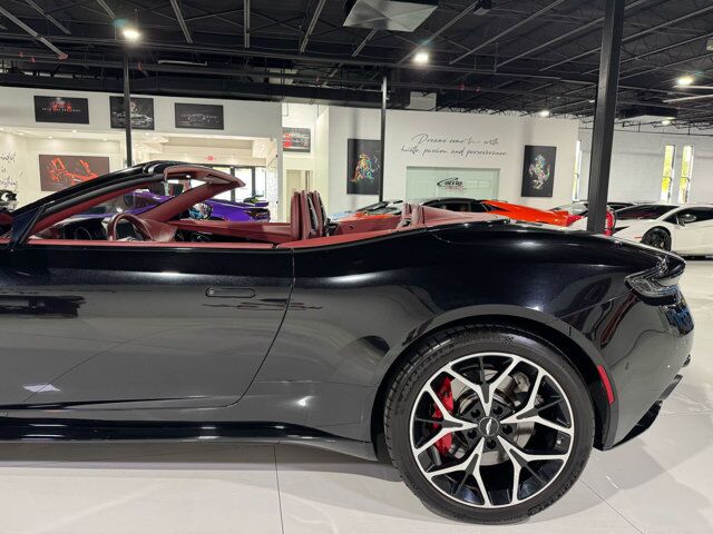 2019 Aston Martin DB11 - 45