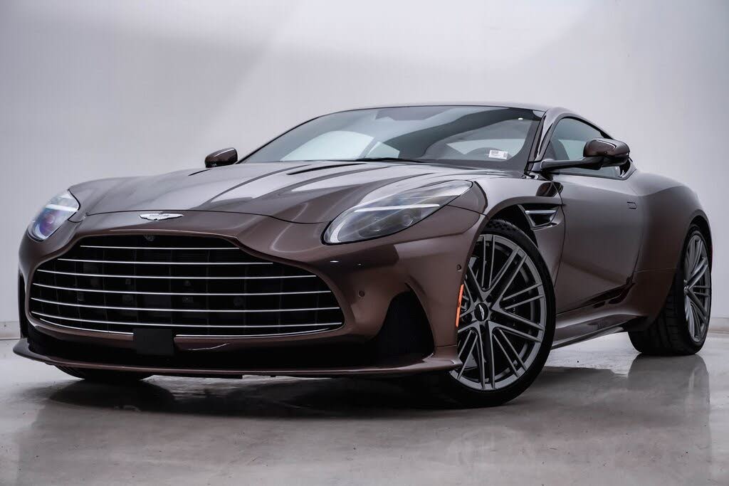 2024 Aston Martin DB12 V8