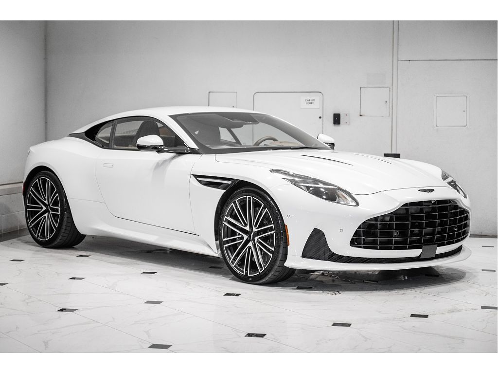 2024 Aston Martin DB12 V8