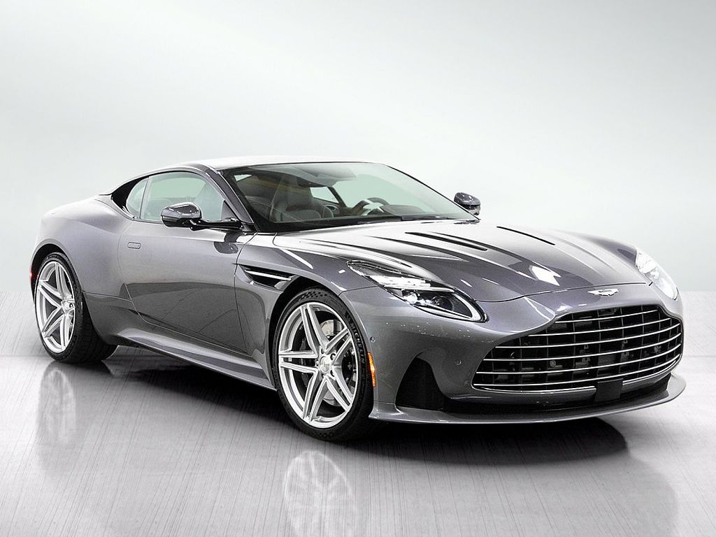 2025 Aston Martin DB12 V8