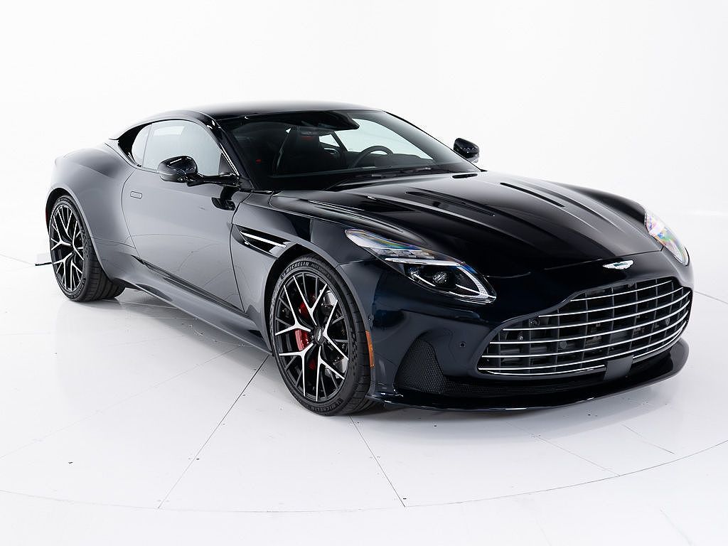 2025 Aston Martin DB12 V8