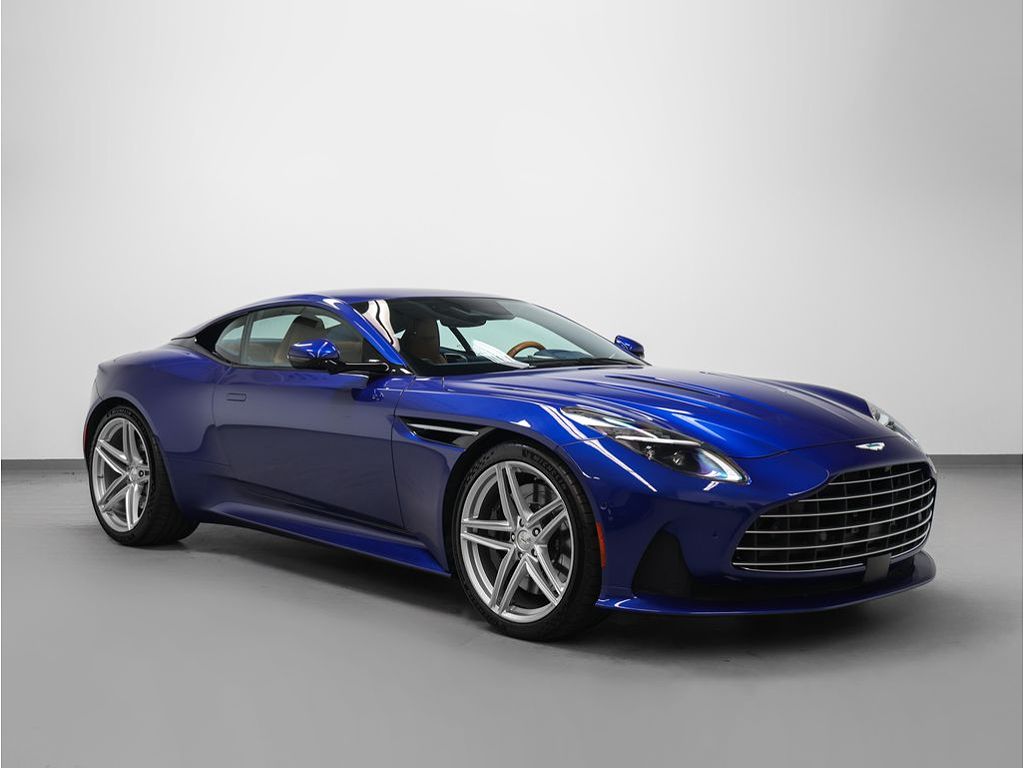 2024 Aston Martin DB12 V8