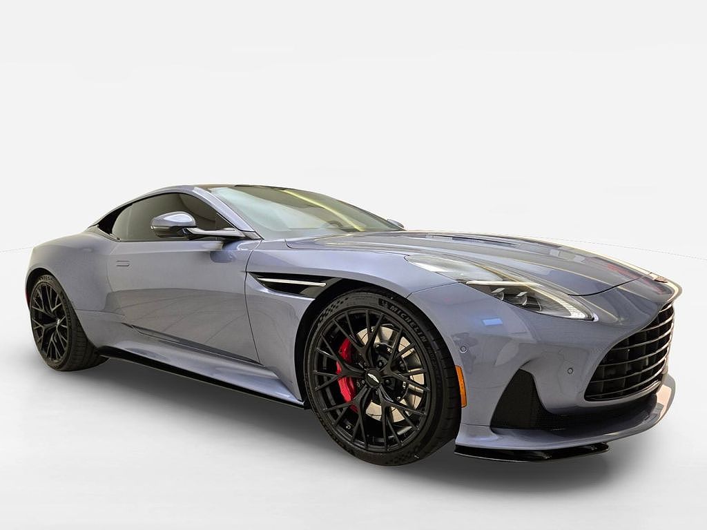 2025 Aston Martin DB12 V8