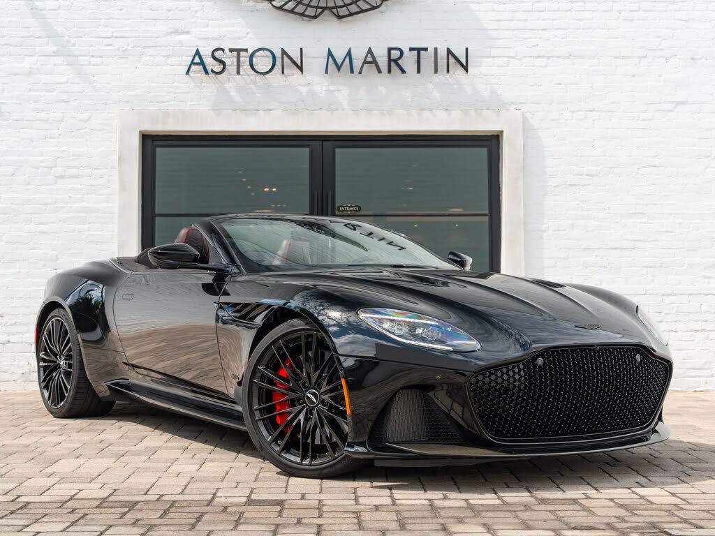 2023 Aston Martin DBS Superleggera