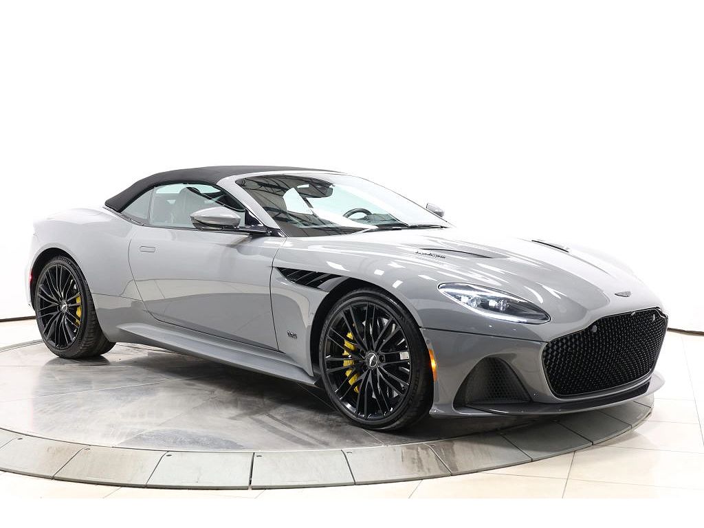 2021 Aston Martin DBS Superleggera Volante