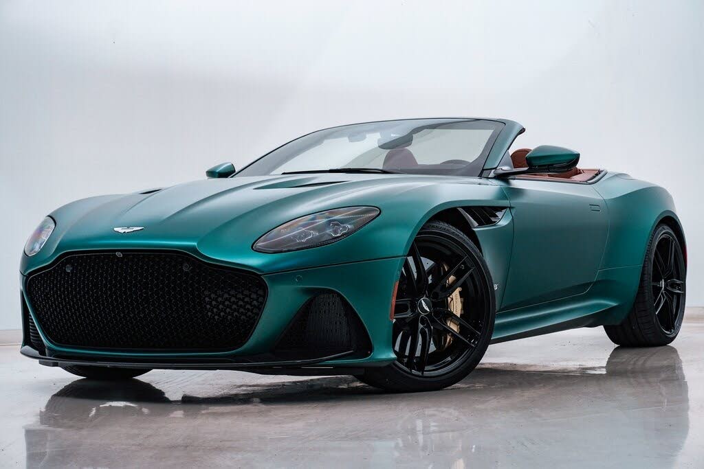 2023 Aston Martin DBS Superleggera