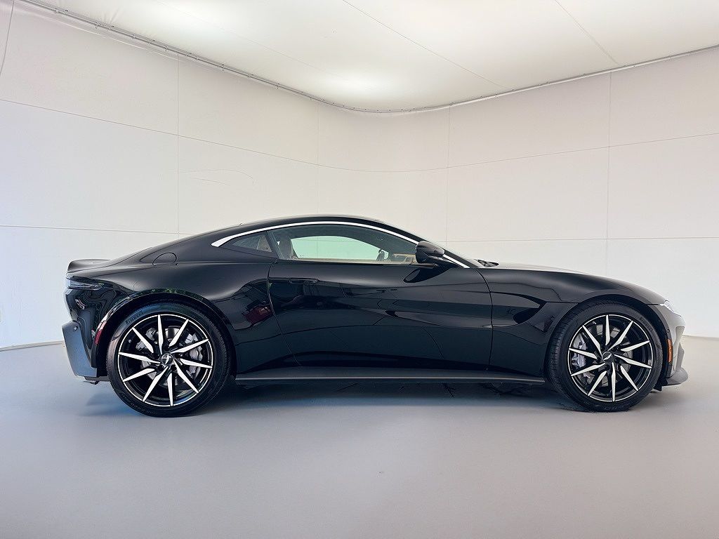 2020 Aston Martin V8 Vantage
