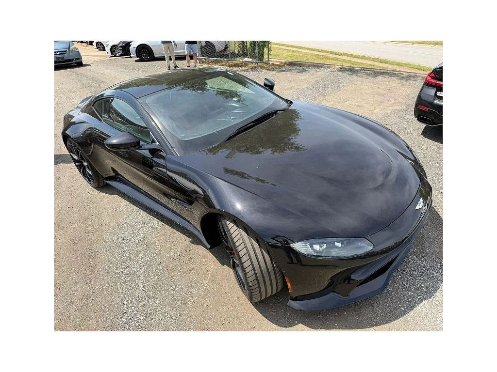 2019 Aston Martin V8 Vantage