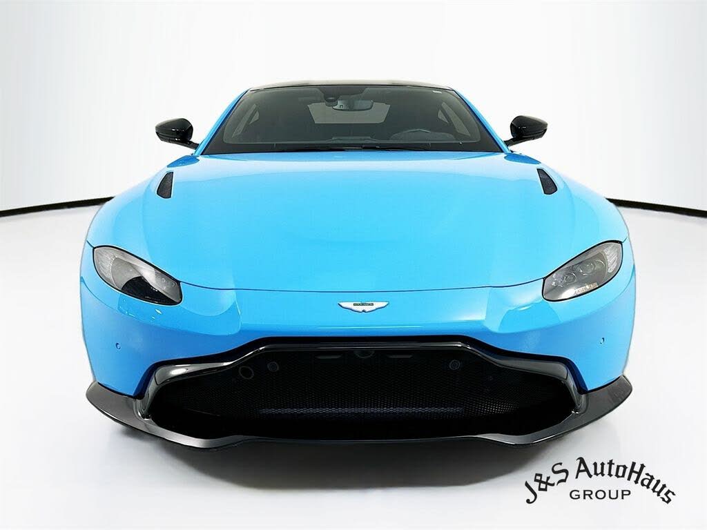 2020 Aston Martin Vantage - 2