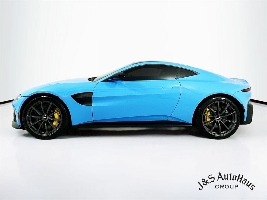 2020 Aston Martin Vantage - 4