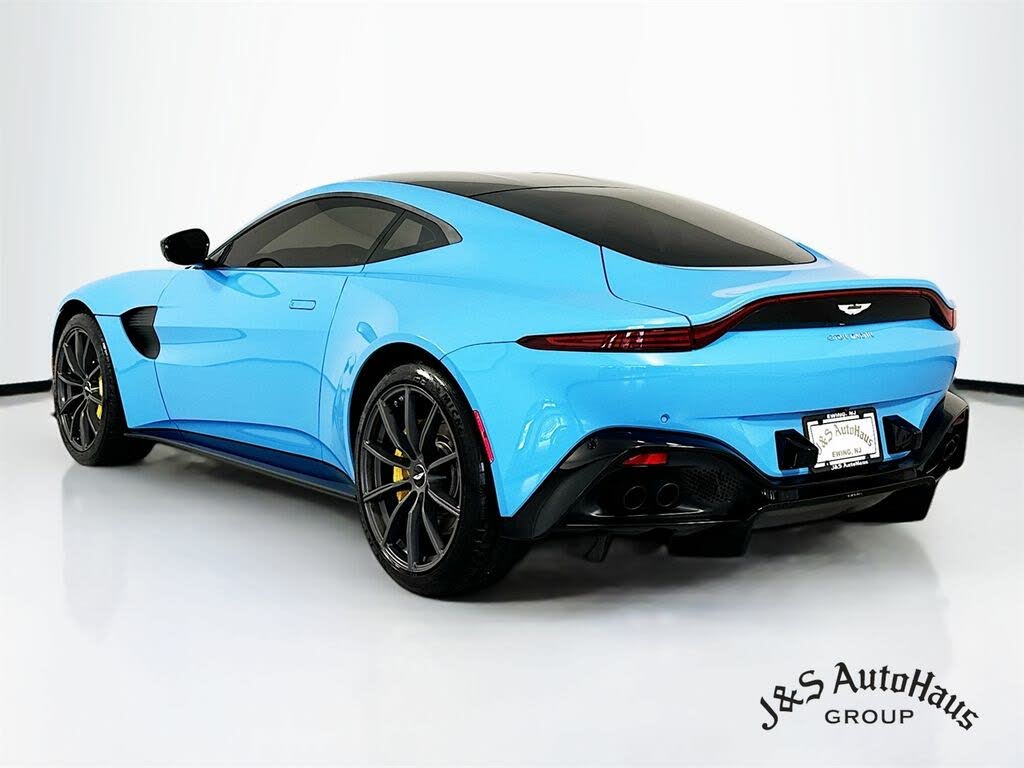 2020 Aston Martin Vantage - 5