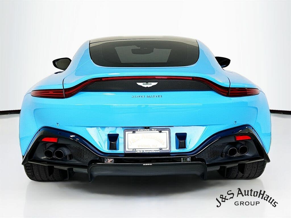 2020 Aston Martin Vantage - 6