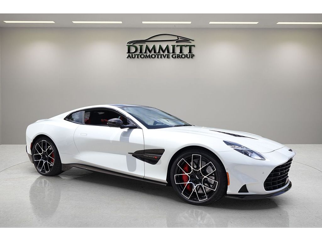 2025 Aston Martin Vanquish V12