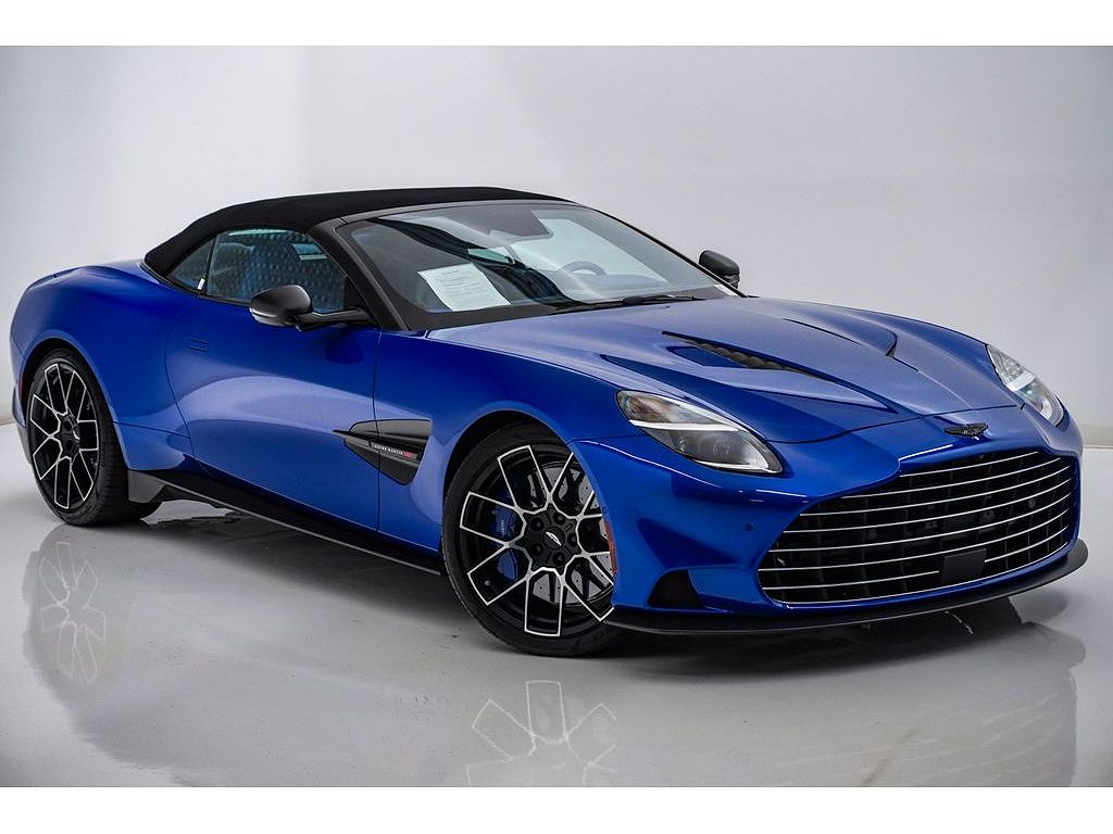 2026 Aston Martin Vanquish Volante