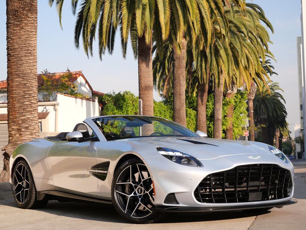 2026 Aston Martin Vanquish Volante