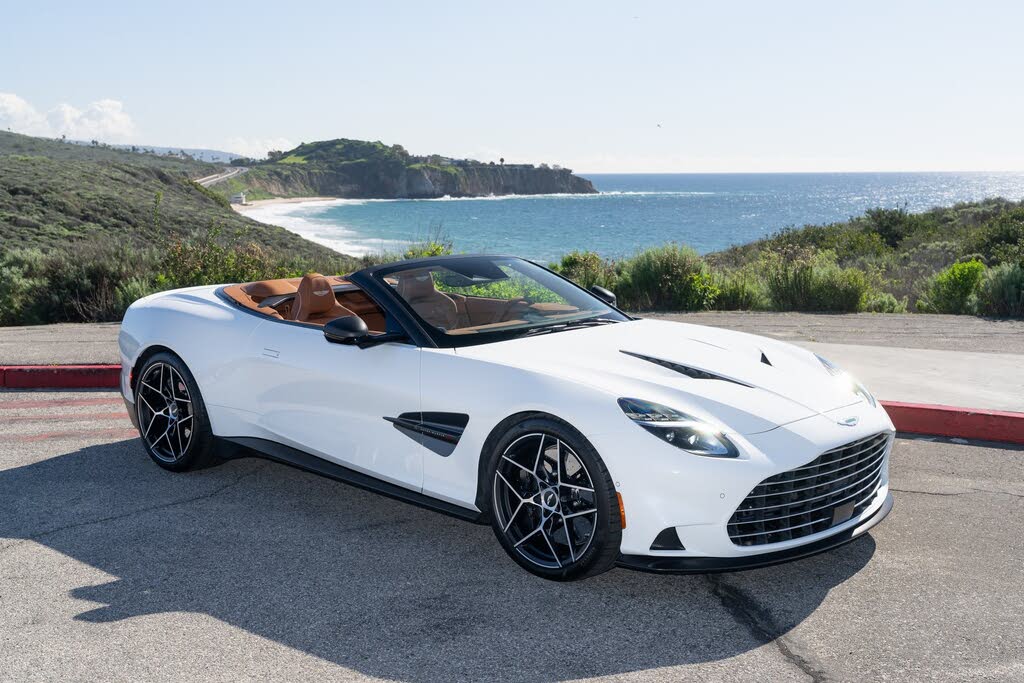 2026 Aston Martin Vanquish Volante