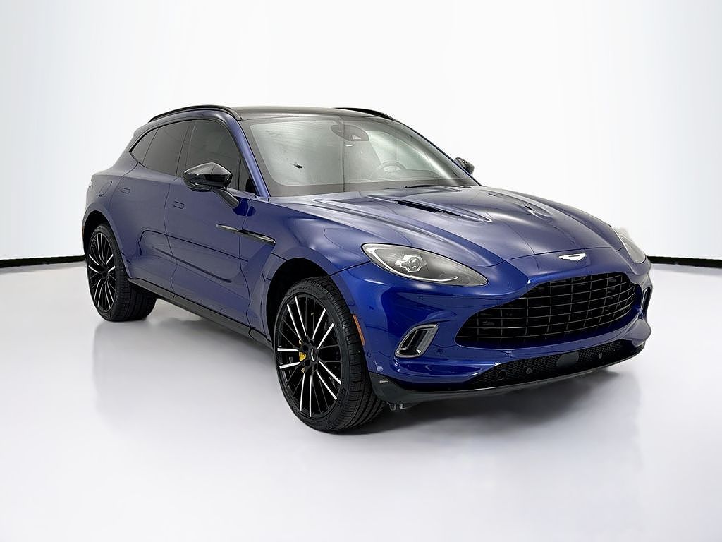 2023 Aston Martin DBX Carbon Interior Pack