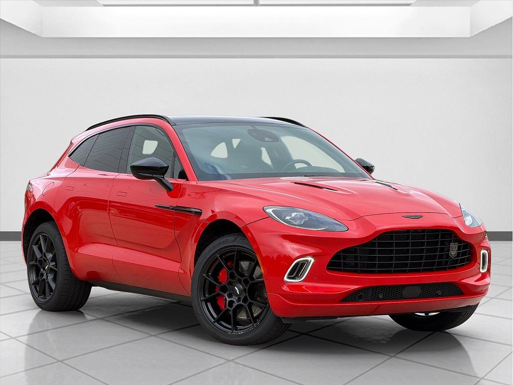 2023 Aston Martin DBX