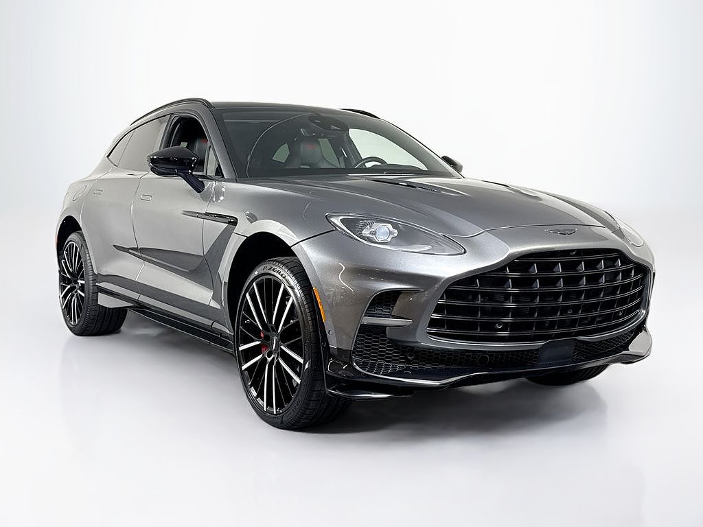 2023 Aston Martin DBX707