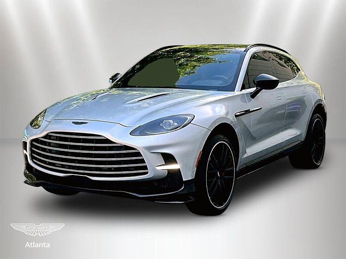 2023 Aston Martin DBX707