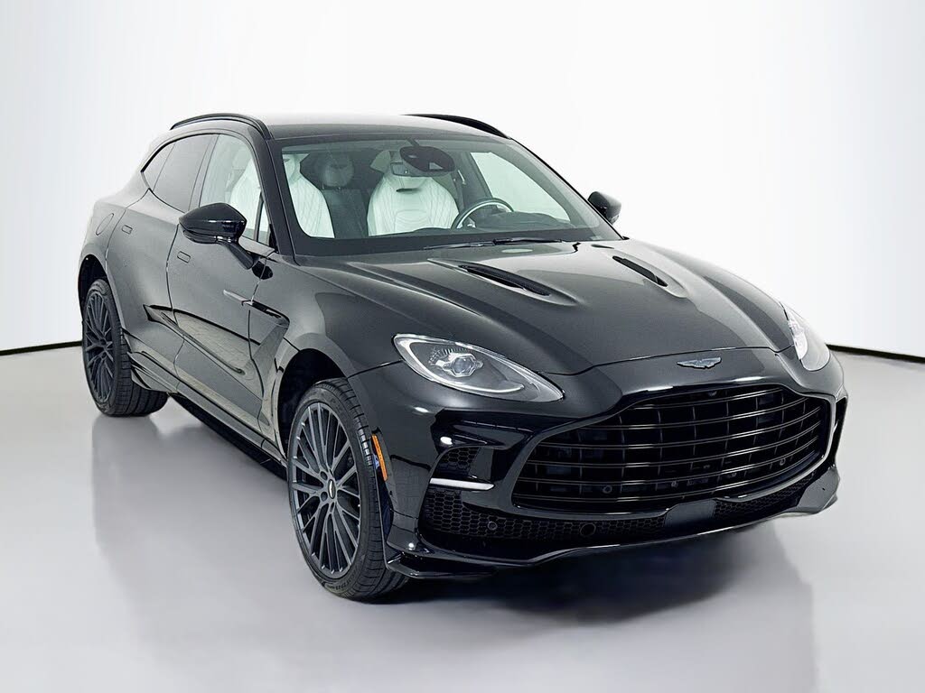 2023 Aston Martin DBX707