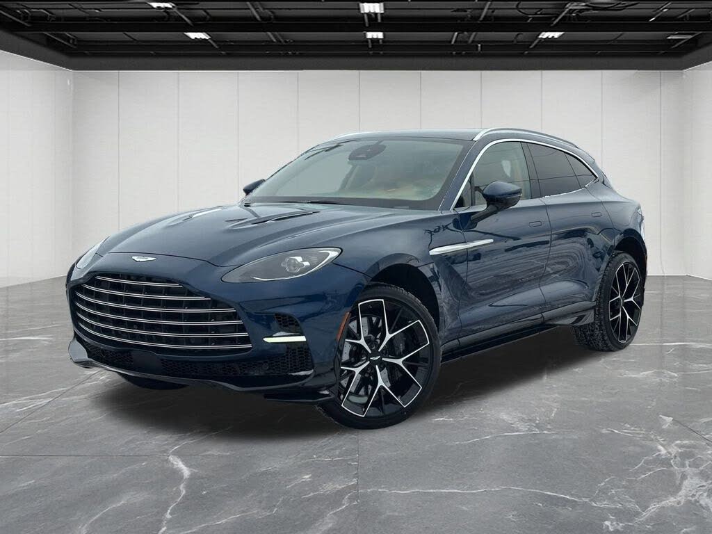 2026 Aston Martin DBX