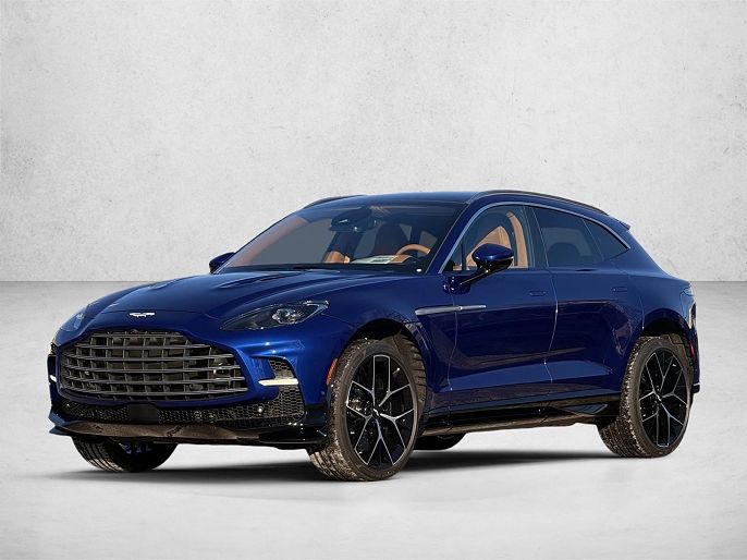 2026 Aston Martin DBX